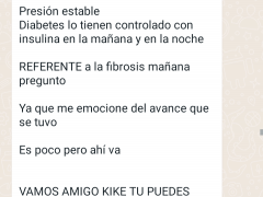 Captura de pantalla de mensaje del grupo de WhatsApp “Hospital Kike”: avance del paciente. Imagen: Nordi Verónica del Rocío Enríquez Flores.