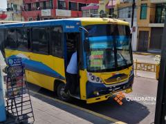 Camión de transporte público color amarillo. Fotografía: Quadratín Tlaxcala.