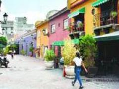 Zona con casas y negocios.