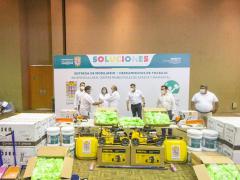 Fotografía de entrega de equipamiento y cubrebocas a juntas municipales.