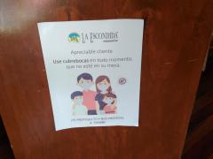 Use cubrebocas en todo momento, Restaurante "La Escondida", CdMx. Fotografía: Diana Elena Arredondo Linares