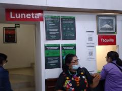 Recomendaciones contra COVID en taquilla del Teatro Sergio Magaña, CdMx. Fotografía: Diana Elena Arredondo Linares