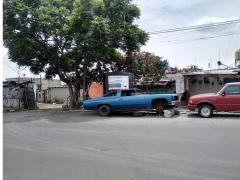 Tinaco Rotoplas, en un lugar de fácil acceso para que los habitantes de la colonia Mesa Los Hornos se laven las manos. Fotografía: Ángel Alberto Blancas Rivera.