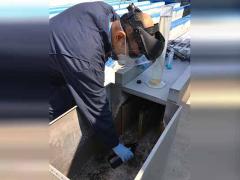 El virus conserva trazas de material genético en las heces humanas que llegan a las aguas residuales. Fotografía: Boletín UNAM.