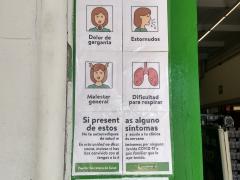 Medidas sobre COVID-19, entrada Bodega Aurrera, Avenida Insurgentes Sur, esquina Guadalupe Victoria n. 1, Centro de Tlalpan, CdMx. Fotografía: Paula Roberta Furtado.