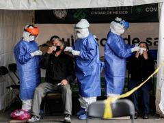 Los estados de Durango y Chihuahua si pasaron nuevamente al semáforo epidemiológico rojo por sus cifras sobre el coronavirus. Fotografía: Reuters, Henry Romero.