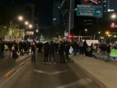 Marcha contra cierre de negocios nocturnos. Fotografía: Excélsior.