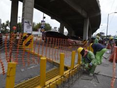 Trabajadores de la Ciudad de México realizan obra pública. Fotografía: María Ruiz.