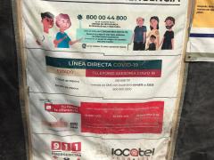 Cartel con números de emergencia, República de Cuba, Centro Histórico, CdMx. Fotografía: Gloria Elisa Melgarejo García.