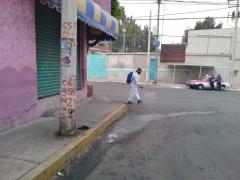 Brigadas de sanitización en la Colonia Paraíso. Fotografía: Facebook Alcaldía Iztapalapa.