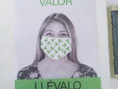 Cartel que recomienda el uso de cubrebocas. Fotografía: Stephanie Romero Faz