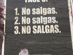 Primer cartel de la campaña "Quédate en casa, quédate vivo". Fotografía: Stephanie Romero Faz