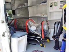 Interior de ambulancia especial para traslado de pacientes COVID-19. Fotografía: Facebook Alcaldía Iztapalapa.