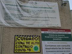 Pancarta con protocolos implementados a raíz del COVID-19, Tlatelolco, CdMx. Fotografía: David Alonso Vargas Melgarejo.
