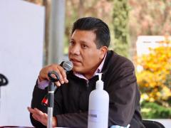 Funcionario en Concha acústica, Cuautitlán Izcalli. Fotografía: Facebook Izcalli.