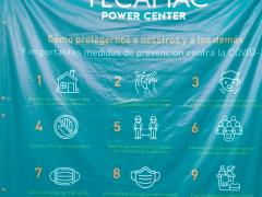 Lona Cómo protegernos a nosotros y a los demás. 9 importantes medidas de prevención contra la COVID-19. Power Center, Tecámac. Fotografía: Nordi Verónica del Rocío Enríquez Flores.