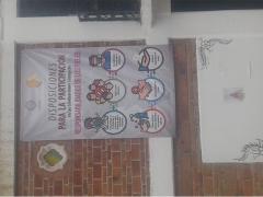 Lona "Disposiciones para la participación en las celebraciones litúrgicas", Parroquia de San Francisco de Asís, Naucalpan de Juárez, Estado de México. Fotografía: Jocelyn González Castro.