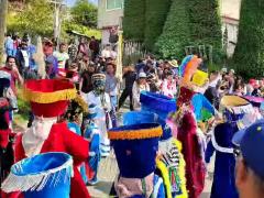 Chinelos bailando. Fotografía: Región Huitzizilapan