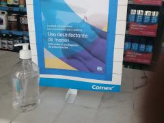 Aviso importante Usa desinfectante de manos. Fotografía: Erika Monserrat Márquez Navarro.