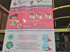 Lona Prevención COVID-19 ¿C+omo se propaga el COVID-19?, Azulemex,  Ojo de Agua, Edomex. Fotografía: Erika Monserrat Márquez Navarro.