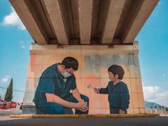Mural dedicado al personal médico, por  Ale Poiré, Atlacomulco. Fotografía: Facebook Muro por Muro.