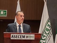 Juárez Rodríguez,  ante la Asociación de Empresarios y Ciudadanos del Estado de México. Fotografía: El Heraldo.