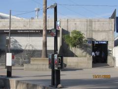 Vista general de la entrada a la estación Periférico Sur durante "Botón de Emergencia", estación Periférico Sur, Tren Eléctrico Urbano, Tlaquepaque, Jalisco. Fotografía: Juan José Carrillo Coronel,
