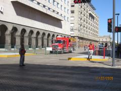 Dos bomberos participando en la vía RecreActiva, centro de Guadalajara. Fotografía: Juan José Carrillo Coronel