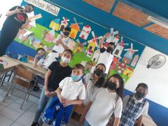 Alumnos de primaria en clases con sana distancia, Tlaquepaque, Jalisco. Fotografía: Juan José Carrillo Coronel.