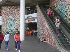 Exterior Mercado Corona en Guadalajara, por Fernando Carranza.