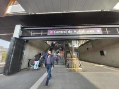 Exterior de la Central de Autobuses en Guadalajara, por Rosario Álvarez.