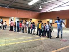 Niños formados. Fotografía: Facebook DIF Michoacán.
