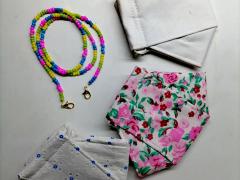 Paquetes de cubrebocas de tela a la venta. Fotografía: Facebook Cosiendo Ideas.