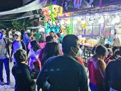 Feria instalada por los festejos a la Virgen de Dolores. Fotografía: Central Q Noticias.