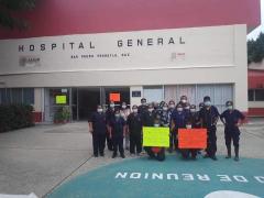 Personal de limpieza, Hospital General San Pedro Pochutla, Oaxaca. Facebook Sol de la Costa.