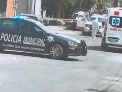 Ambulancia atiende caso de contagio COVID-19, San Andrés Cholula, Puebla. Fotografía: Vecino de la colonia Gobernadores de Puebla.