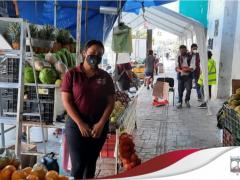 Medidas y filtros sanitarios en mercado. Facebook: Gobierno de Acatlán 2018-2021.