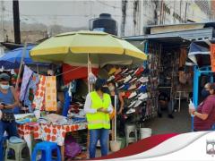 Medidas y filtros sanitarios en mercado. Facebook: Gobierno de Acatlán 2018-2021.