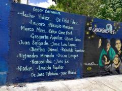 Lista con nombres en el memorial realizado por el Colectivo X Pinta. Fotografía: Facebook X Pinta.