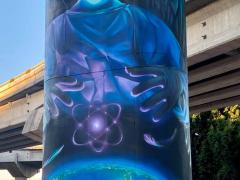 Sexto mural terminado!. Se observan los detalles de luz en torno a la figura principal. Fotografía: Facebook Inpojuve Actitud Joven