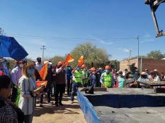 Personal de trabajo y habitantes de la comunidad. Fotografía de H. Ayuntamiento de Mexquitic de Carmona 2018-2021.