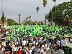 Militantes en cierre de campaña en SLP. Televalles.
