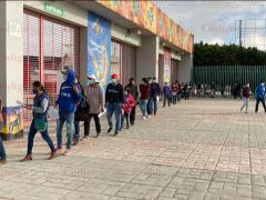 Ingreso a jornada de vacunación, SLP. Fotografía: Código San Luis.