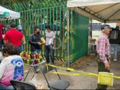 Ingreso al centro de vacunación, SLP. Facebook Omar Niño San Luis.