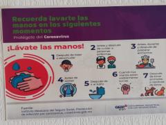 Infografía ¡Lávate las manos¡, Embotelladora Potosí. Fotografía: Flor Mariela Hernández Mendoza.