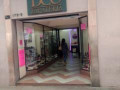 DCO Zapatería, Calle Hidalgo, Centro Histórico, San Luis Potosí. Fotografía: Lía Fernanda Rodríguez Cerrillo.