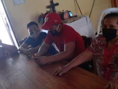 Familia de Karen durante la situación sanitaria. Fotografía: Universidad Juárez Autónoma de Tabasco.