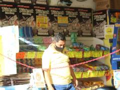Local de dulces en actividad durante la pandemia. Mercado Pino Suárez, Villahermosa. Fotografía: Melisa Natalia Broca Díaz.