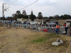 Fila de sillas que indican lugares aparatados, Chignahuapam, Tlaxcala. Fotografía: El Sol de Tlaxcala.