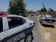 Patrullas de protección civil y policía municipal bloqueando accesos a la laguna. Fotografía: Jorge Lezama.
